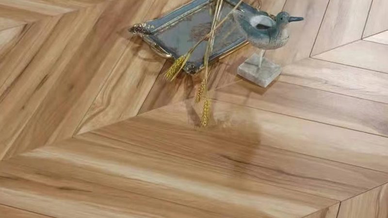 地板保养清洁剂：揭秘厂家直销背后的秘密